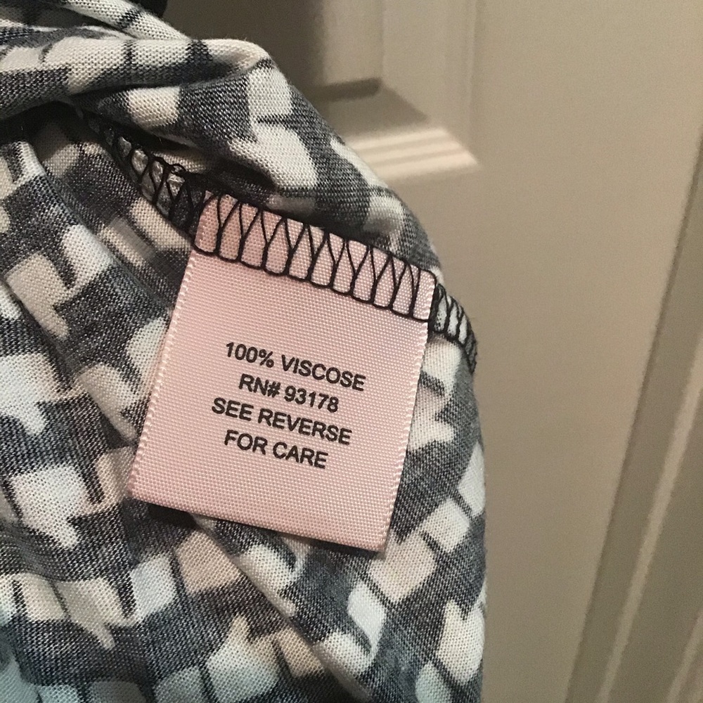 NWT Philosophy SS Shirt Black & White Sz XL - Picture 3 of 6